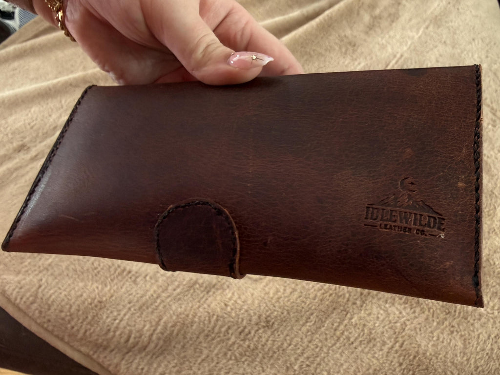 Braeside Long Wallet in Cinnamon Brown